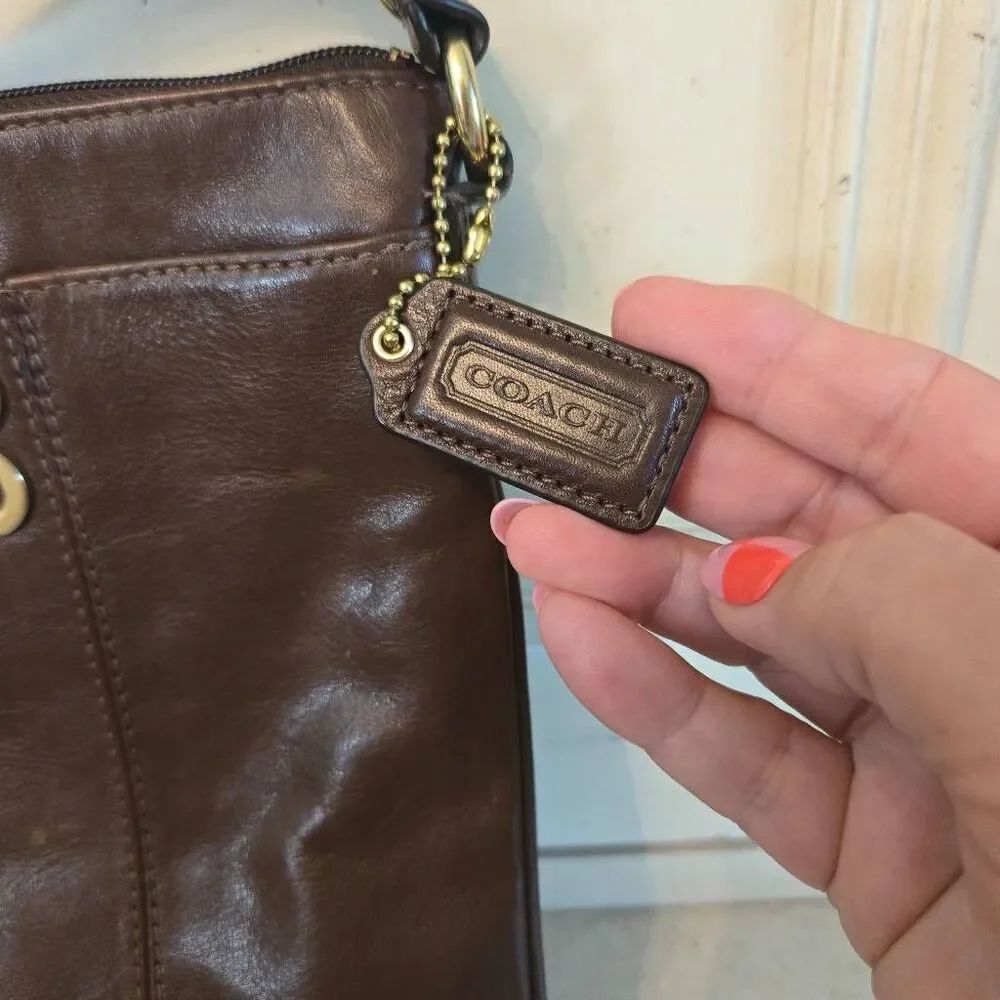 Coach Julia Op Art Swingpack Crossbody Leather Mahogany Brown - Picture 2 of 14